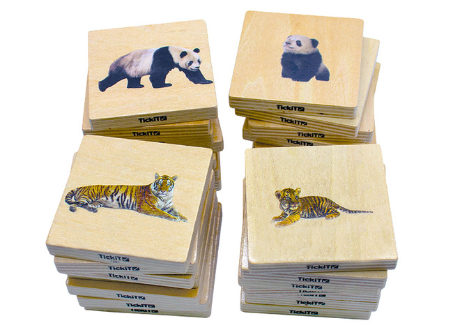 Puzzels - tickit Wild Animal Family Match - wilde dieren - 7 cm - hout - evolutiepuzzel - vierkant - per stuk